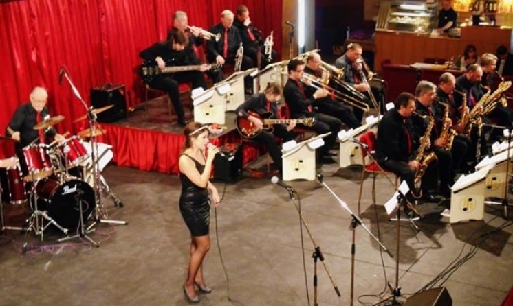 PRAZSKY TANECNI ORCHESTR JINDRICHA VACHY (PRAGUE DANCING ORCHESTRA JINDRICH VACHA)